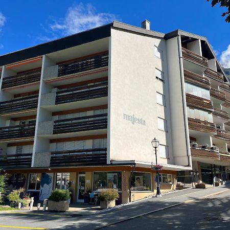美琪公寓酒店 洛伊克巴德 外观 照片